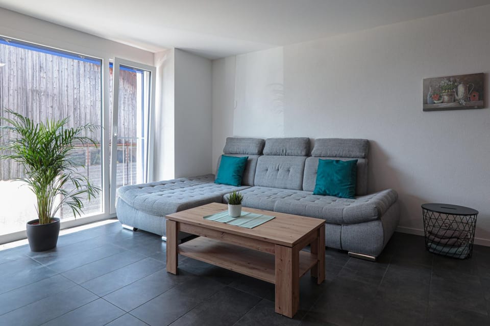 Les Volets Bleus Apartment in Canton of Vaud