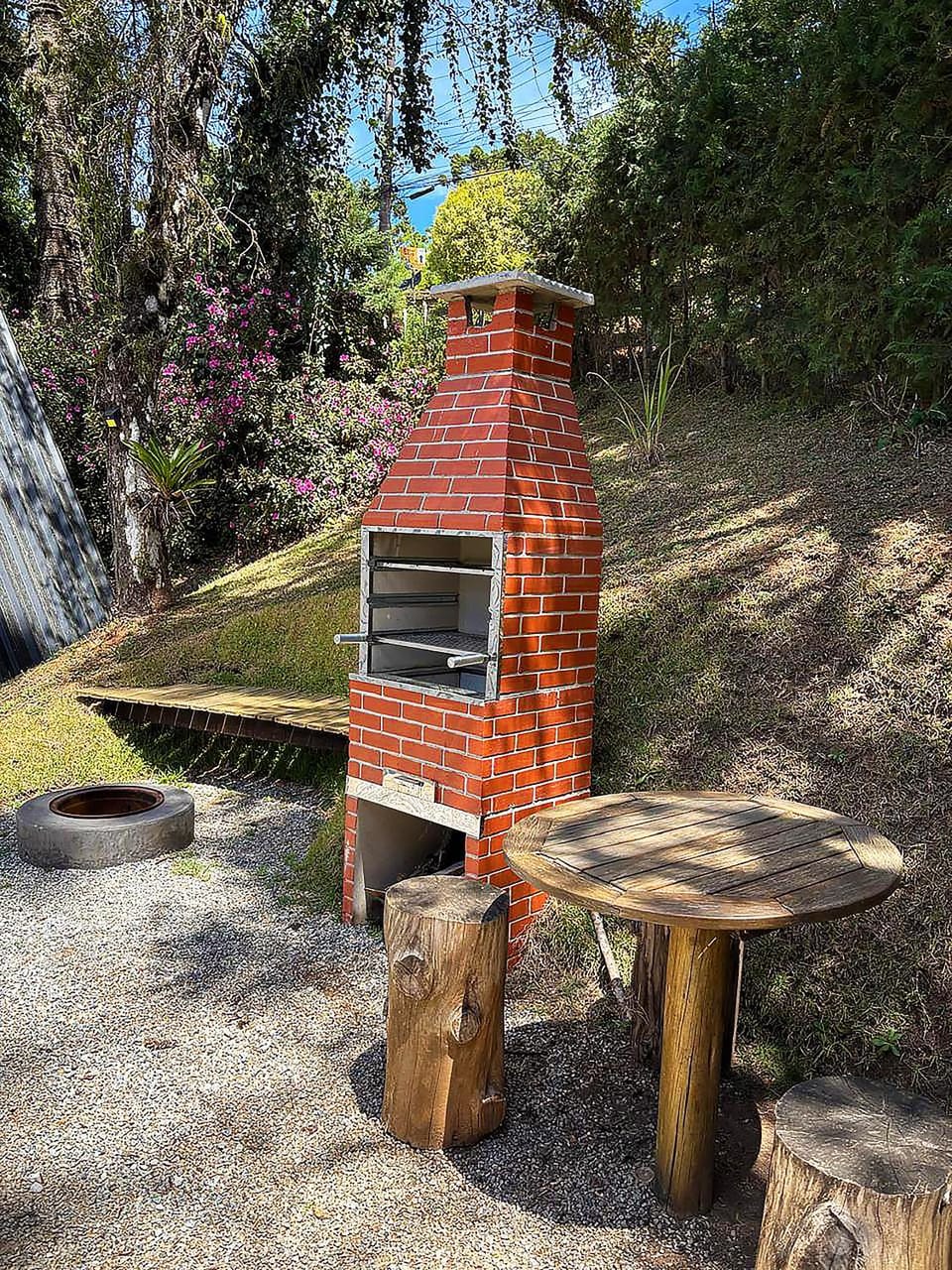 BBQ facilities, Dining area, Area and facilities, Entertainment