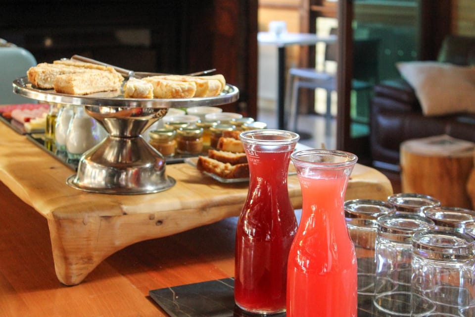 Breakfast, Buffet breakfast