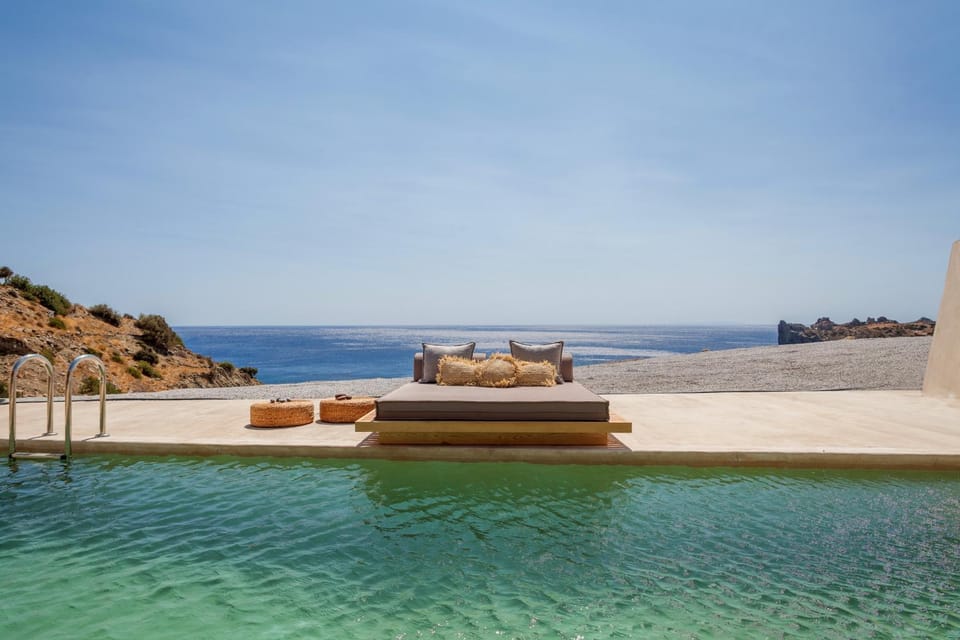 Sea view, Swimming pool