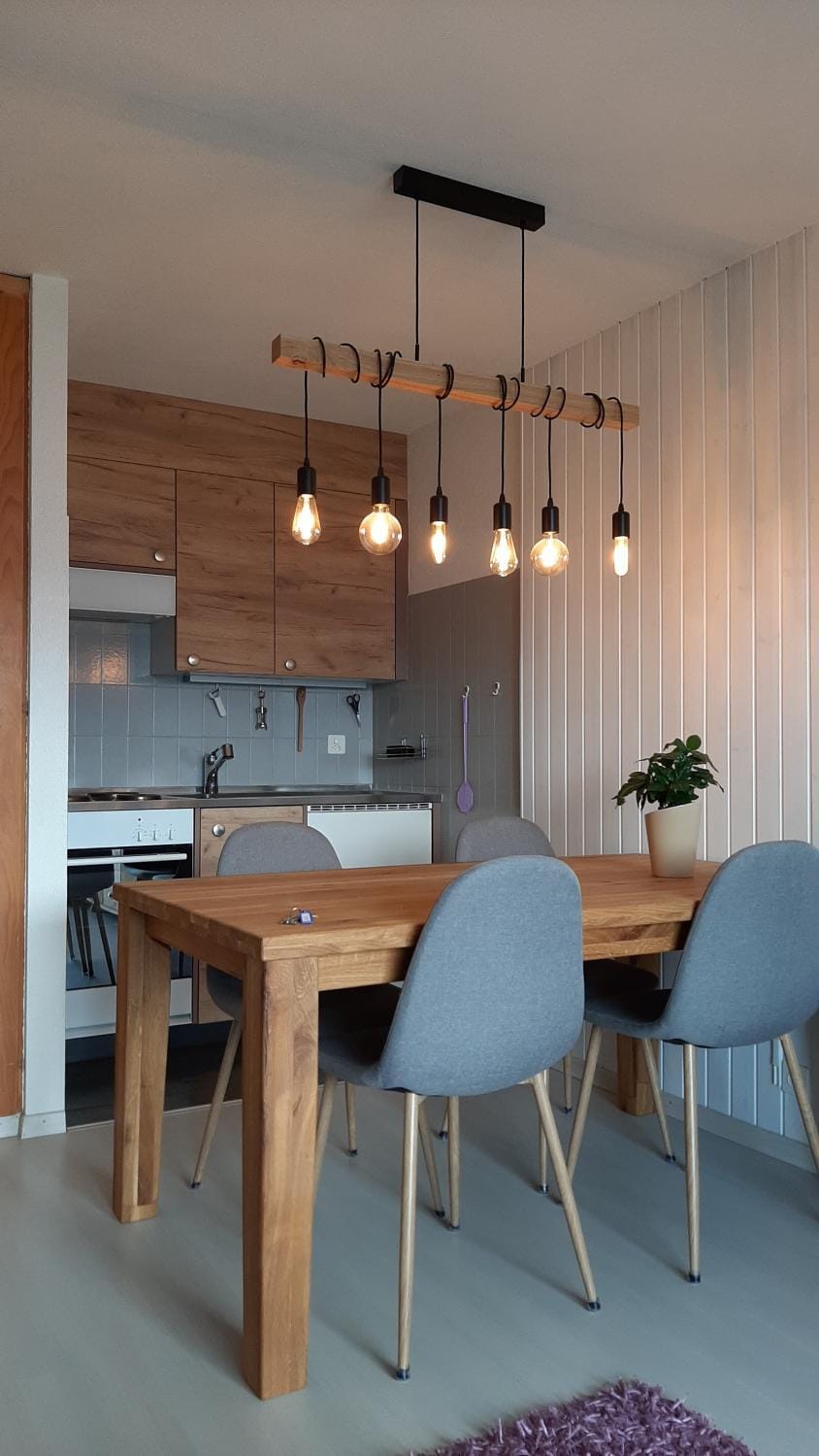 Kitchen or kitchenette, Seating area, Dining area