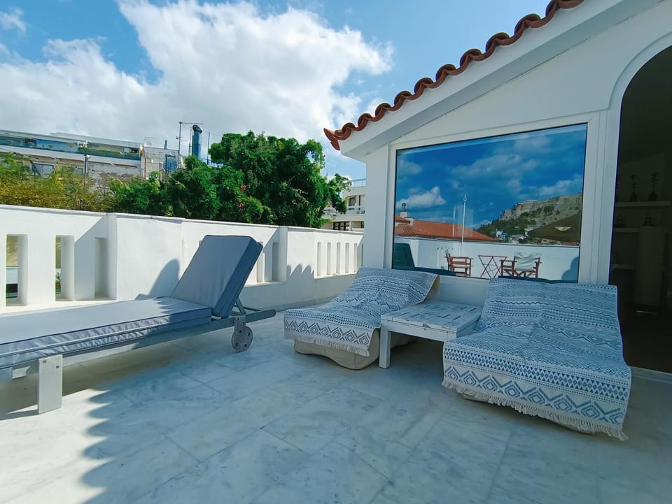 Patio, View (from property/room), Balcony/Terrace, sunbed