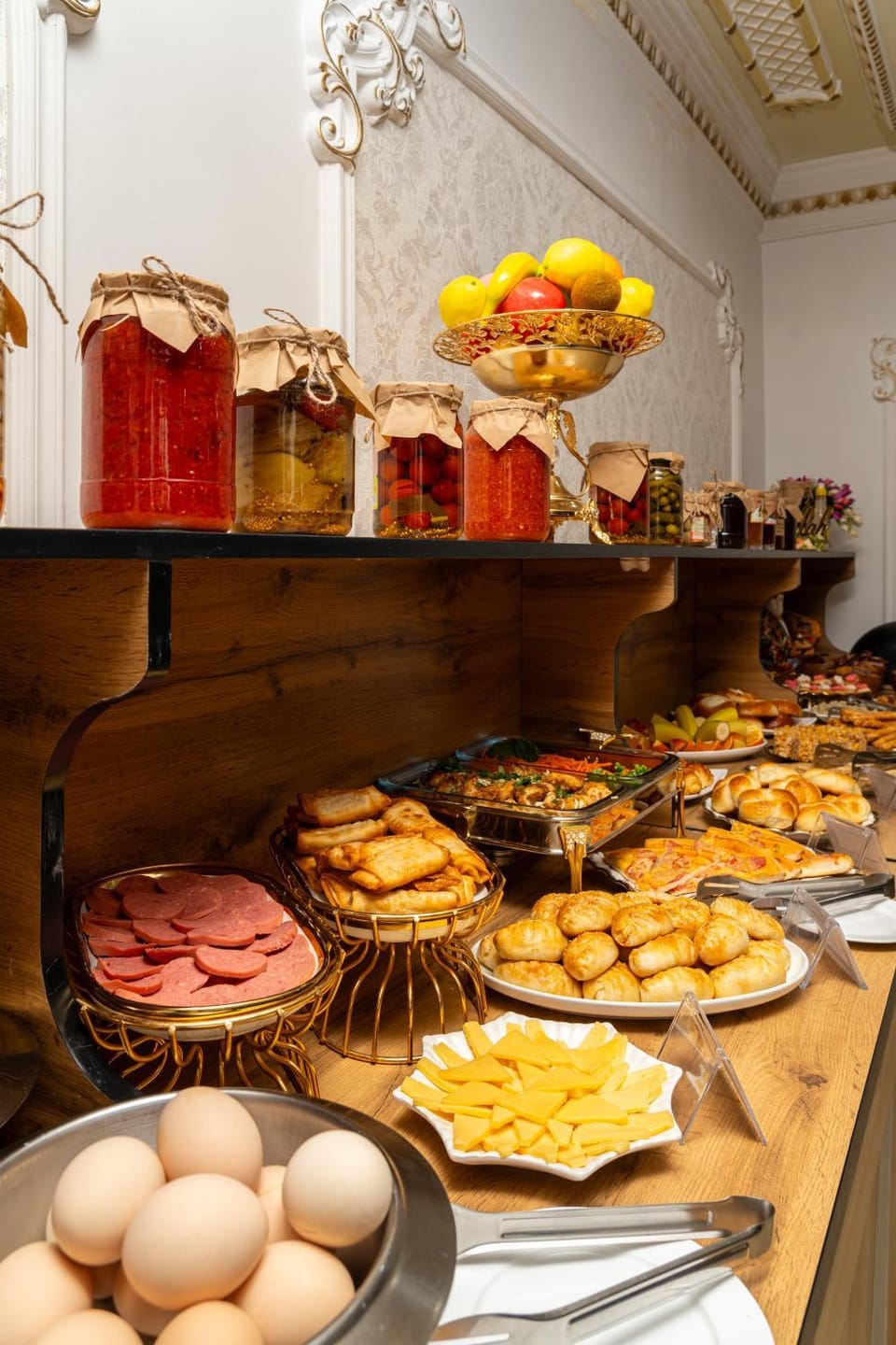 Food and drinks, Food, Breakfast, Continental breakfast, Buffet breakfast