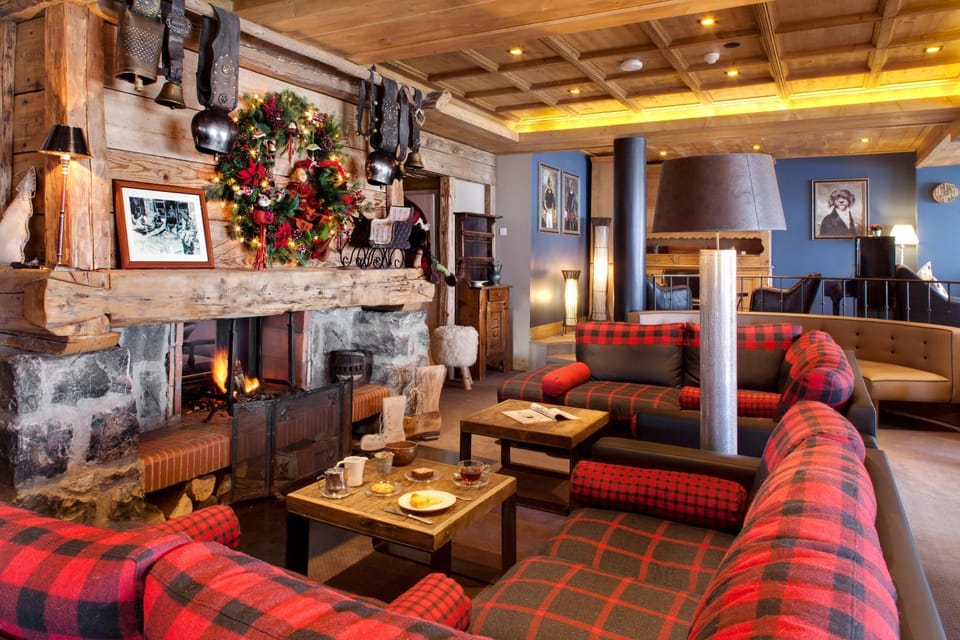 Lounge or bar