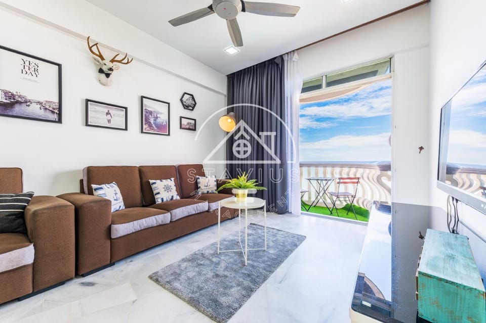 Balcony/Terrace, Living room, Seating area, fireplace