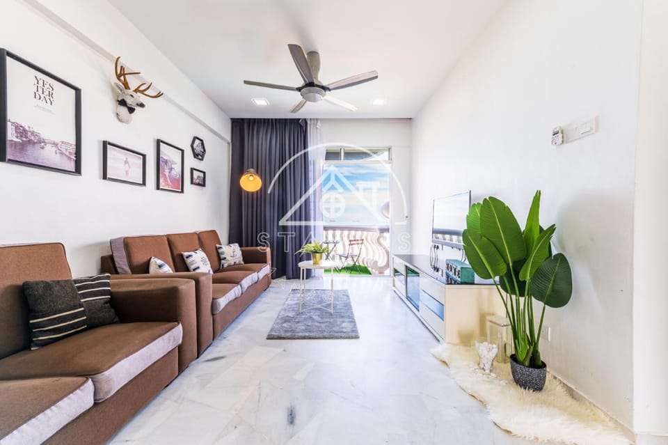 Living room, Seating area, fireplace