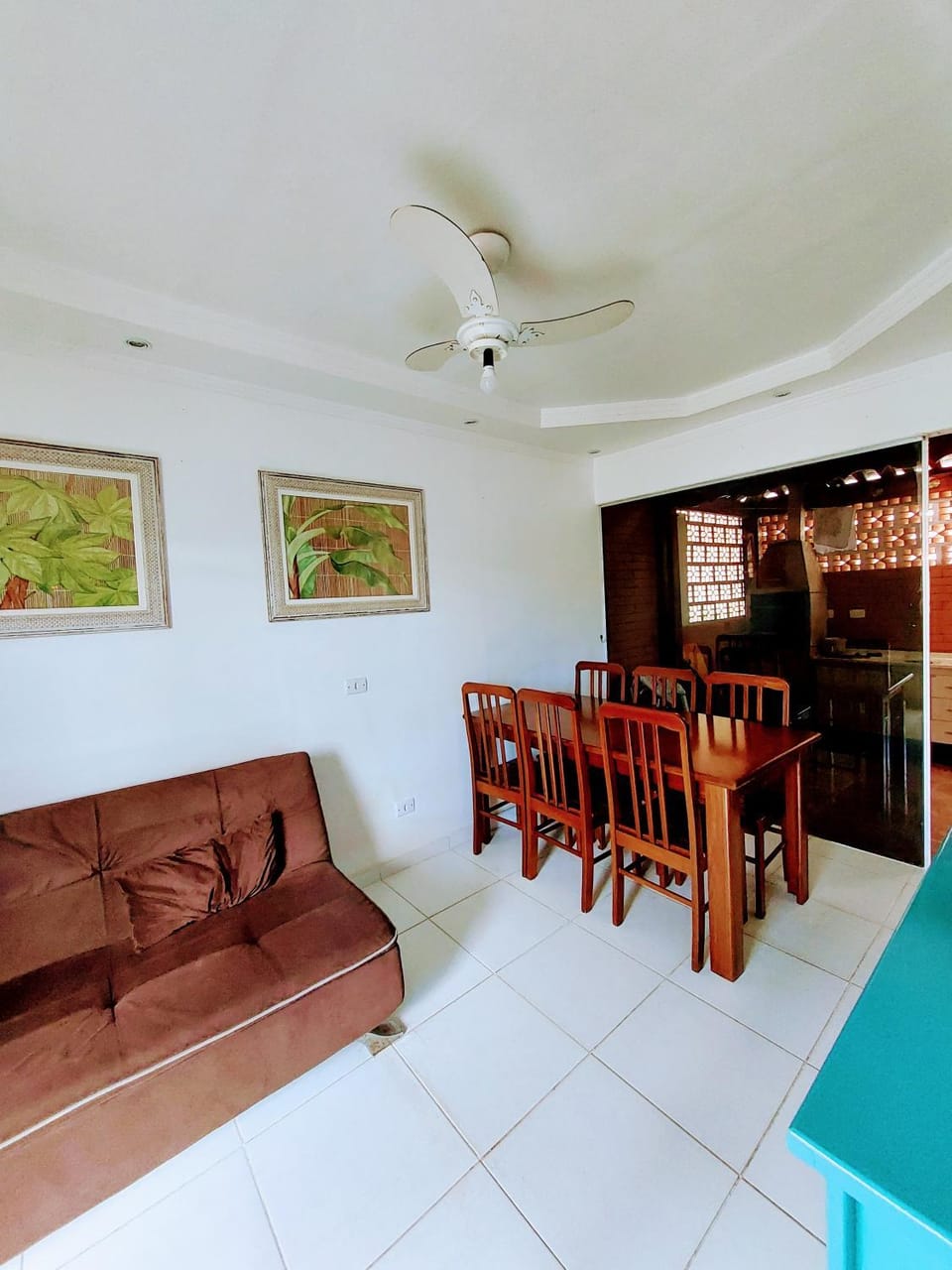 Communal lounge/ TV room, Living room