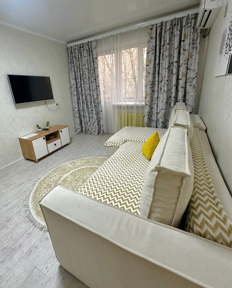 Апартаменты на Закарпатская 6 Apartment in Almaty