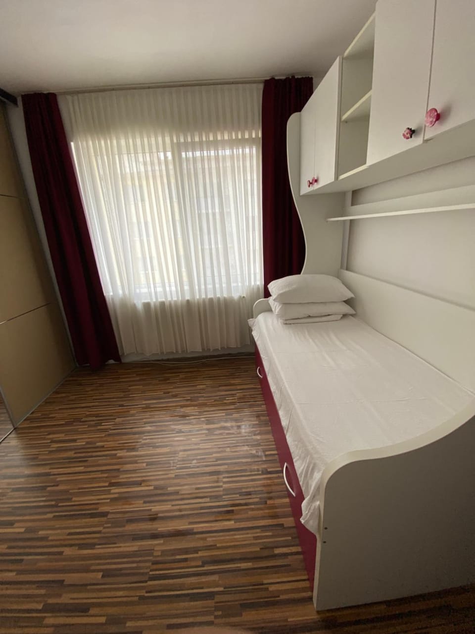 Apartament zona Atelierul de Pizza, KIK Floresti Cluj Apartment in Cluj County