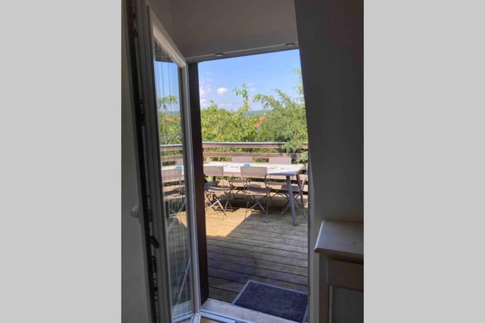 Patio, Day, View (from property/room), Balcony/Terrace, Dining area