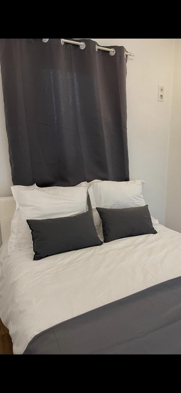Appartement avec piscine privée Apartment in Cagnes-sur-Mer