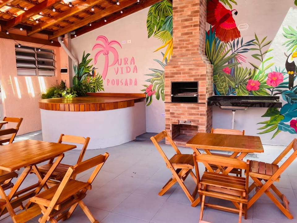BBQ facilities, Seating area, Evening entertainment