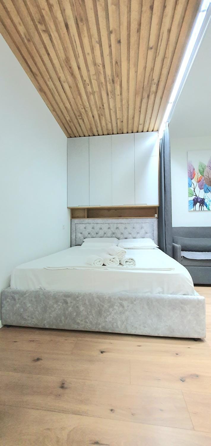 Bed, wardrobe