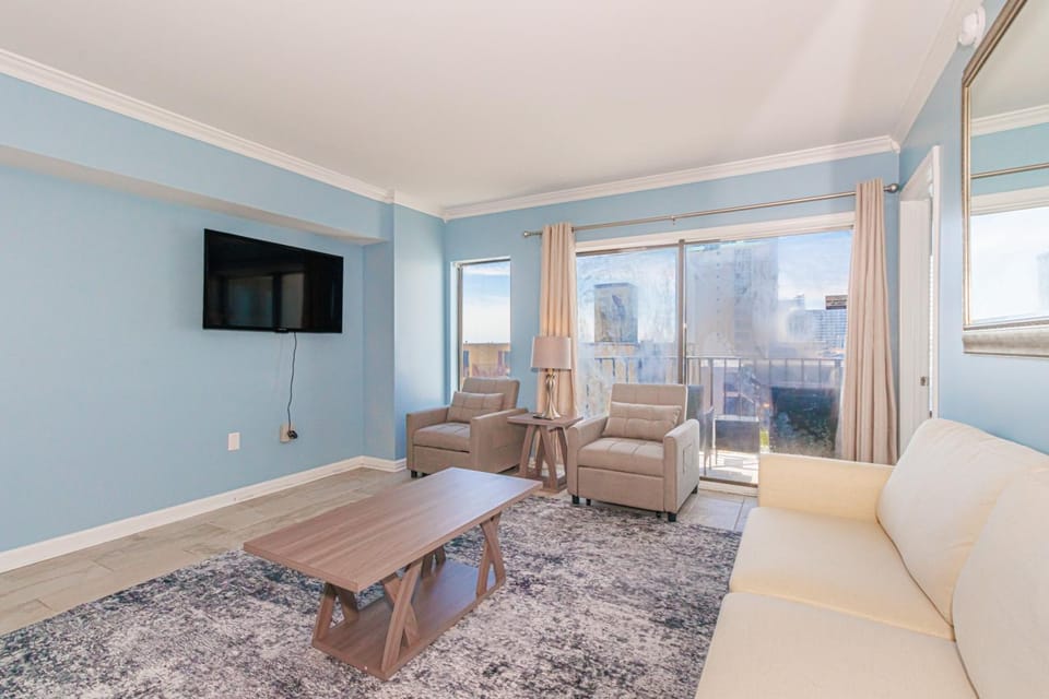 Ocean View 2 Bedroom Apartment with Great Views! Palace Resort 413 House in Myrtle Beach