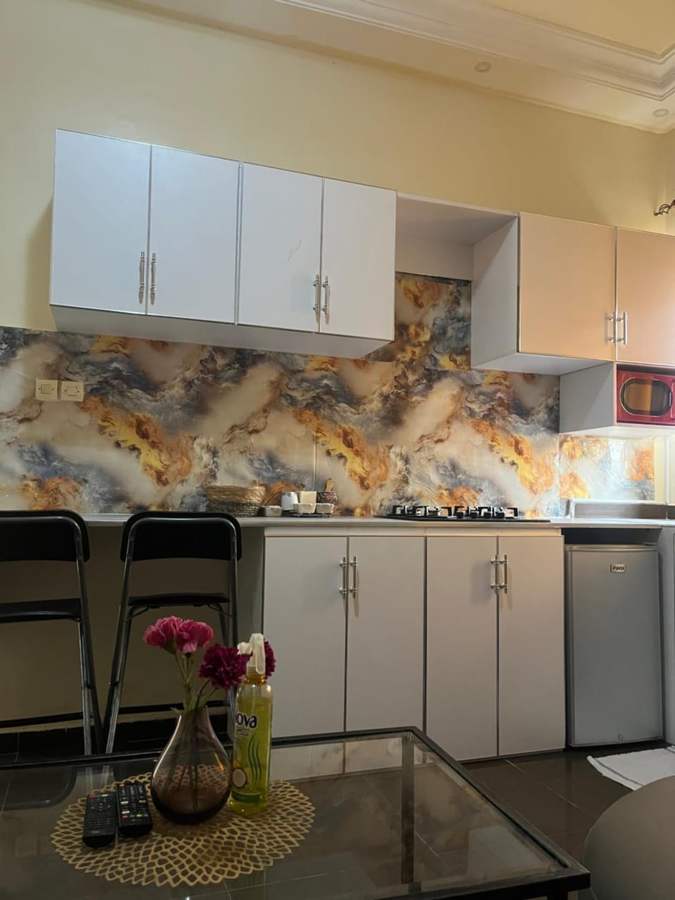 Kitchen or kitchenette