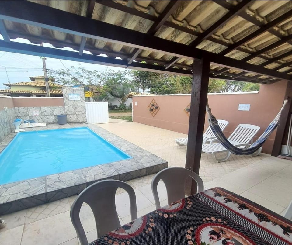 Swimming pool, sunbed