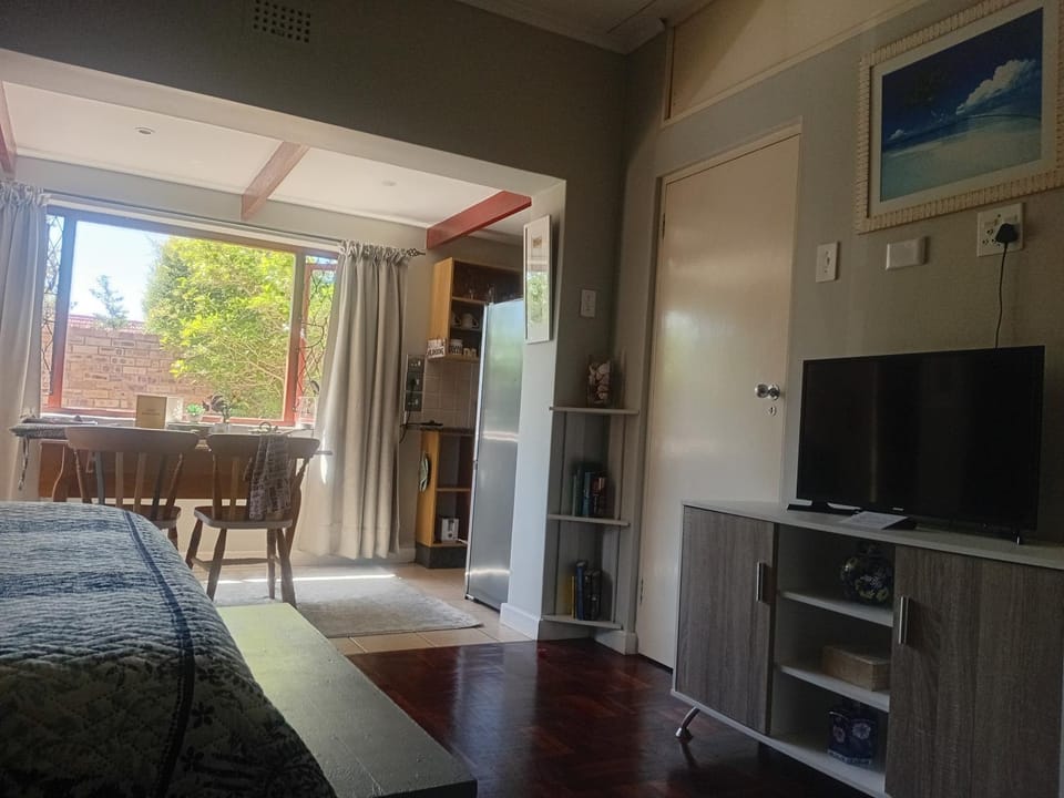 Sunshine Cottage Apartment in Cape Town