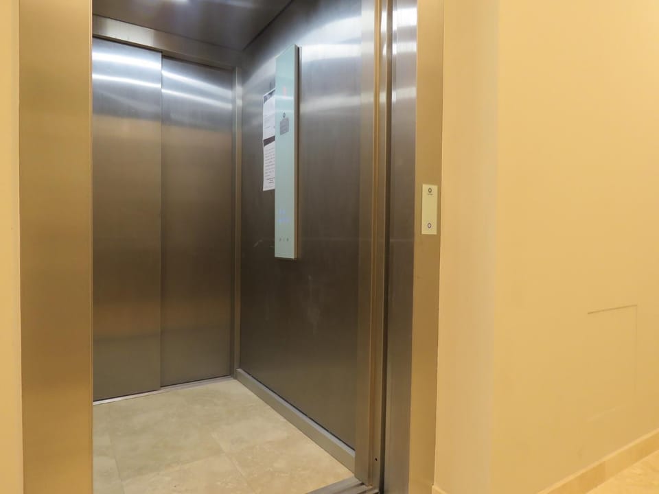 elevator