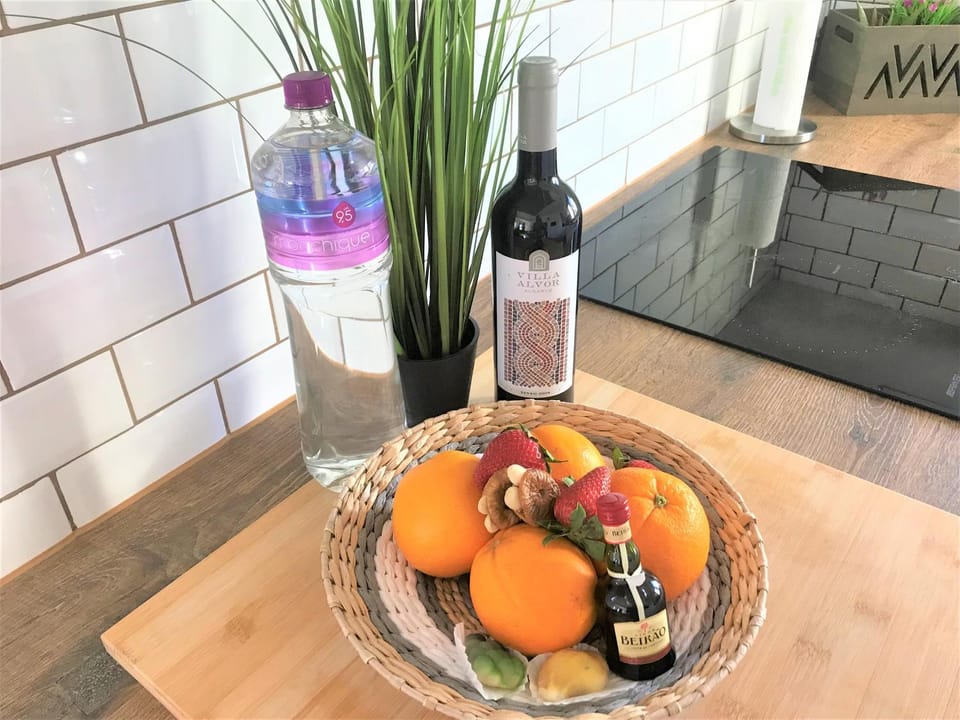 Food and drinks
