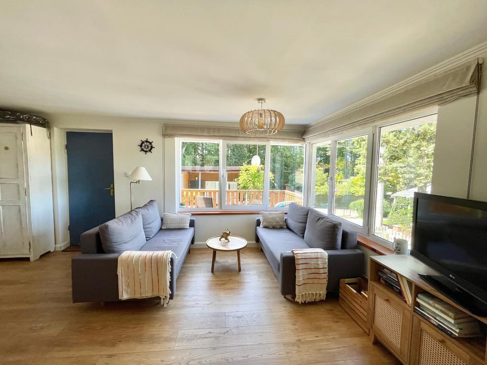 Charzykówka Domek na Kaszubach House in Pomeranian Voivodeship