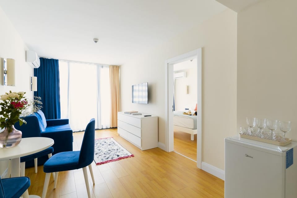 G-Point City Beach Apartment in Batumi