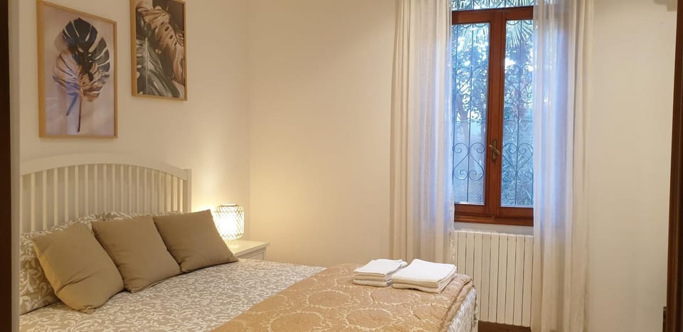Ca' Dea Sarta Venice Apartment Apartment in Venice