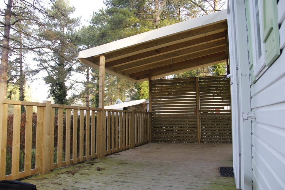 Entre sable et feuillus Campground/ 
RV Resort in Hauts-de-France