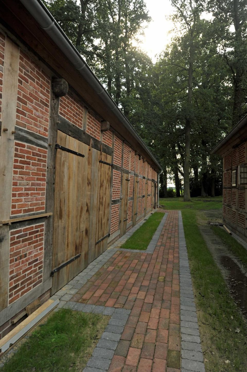 Facade/entrance