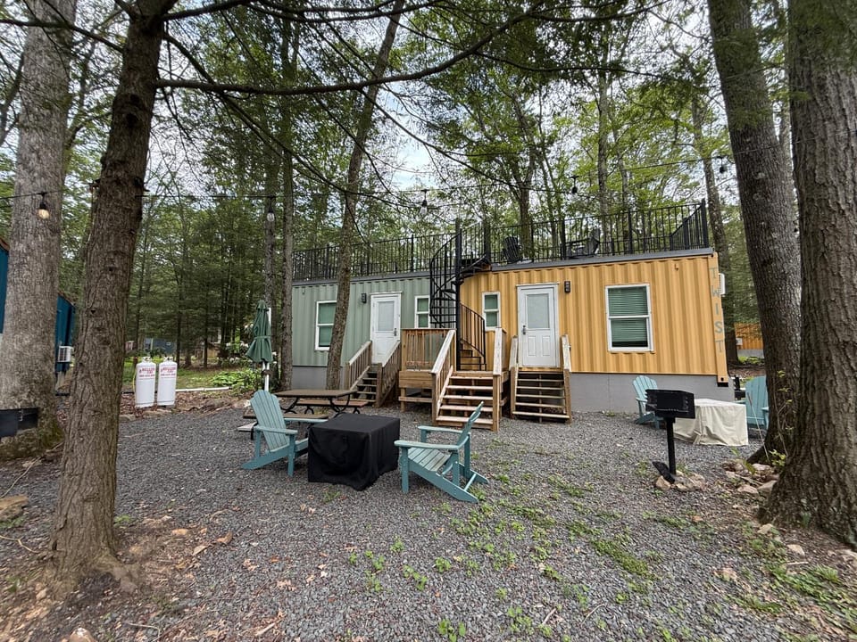 Camptel Poconos Hotel in Hickory Run State Park
