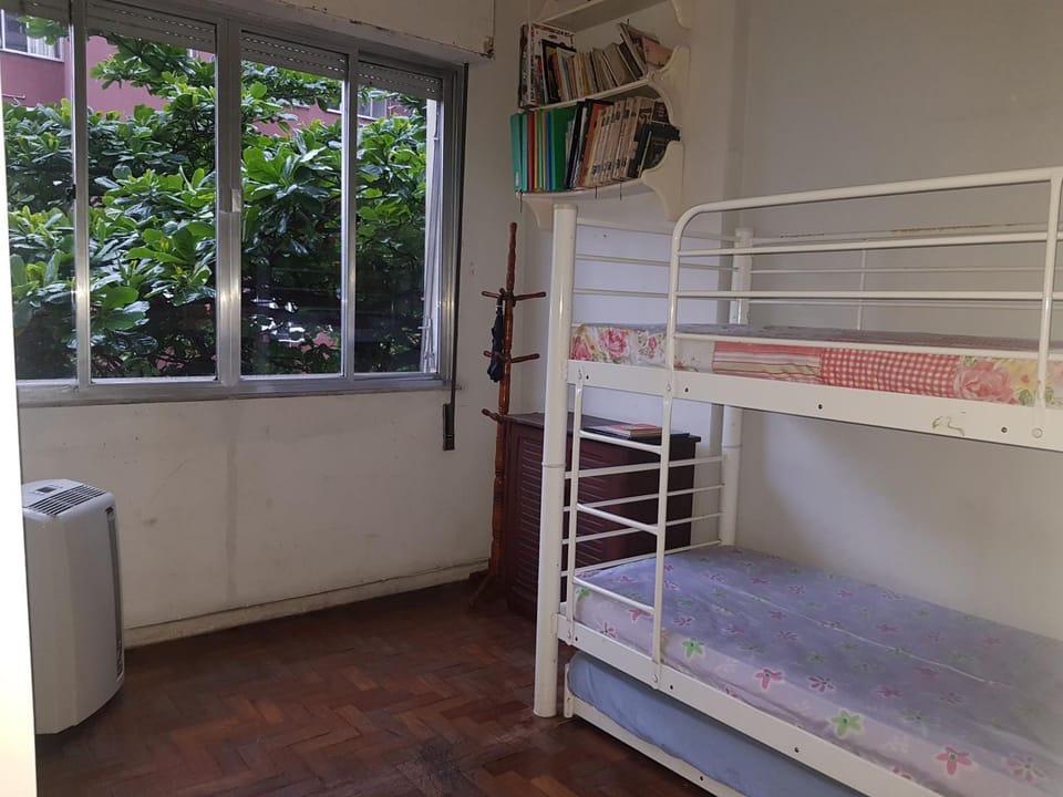 bunk bed