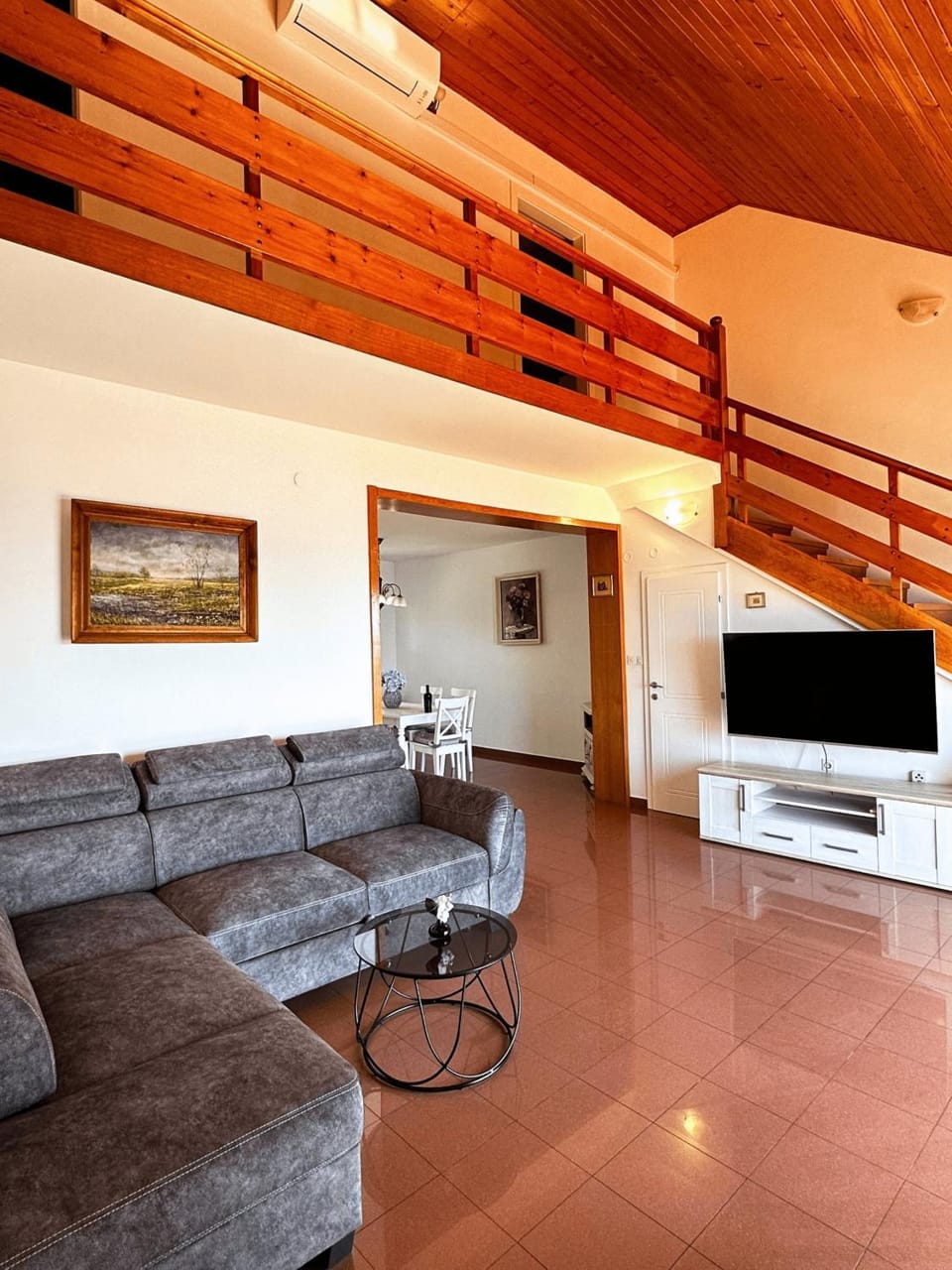 Communal lounge/ TV room, Living room
