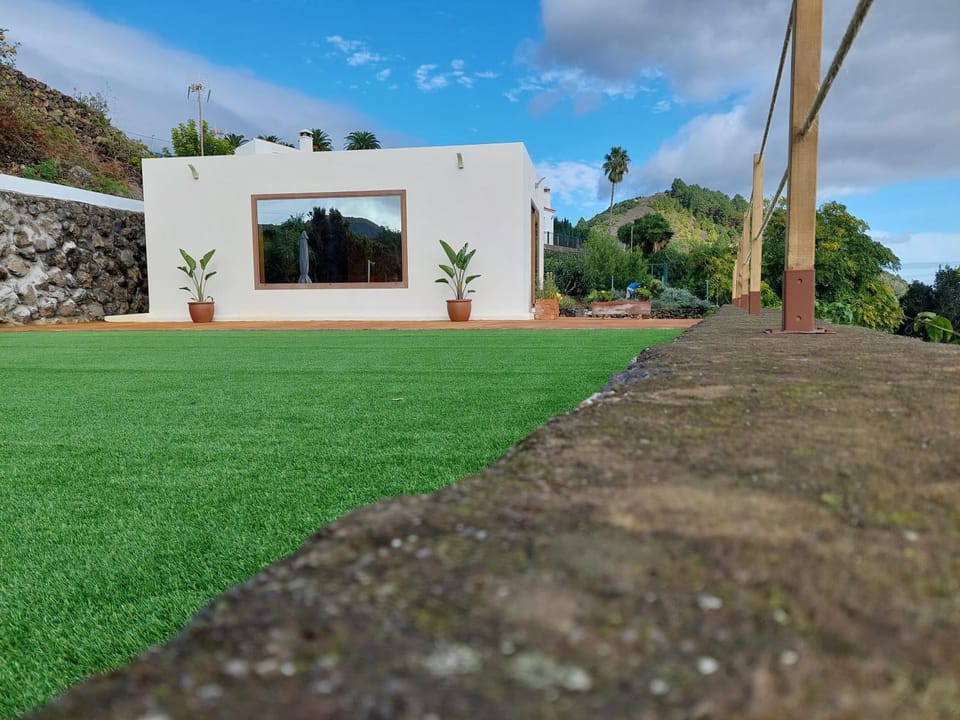 Property building, Garden
