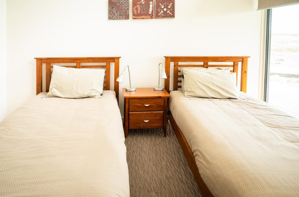 Turnstone Beach House Villa in Tasmania