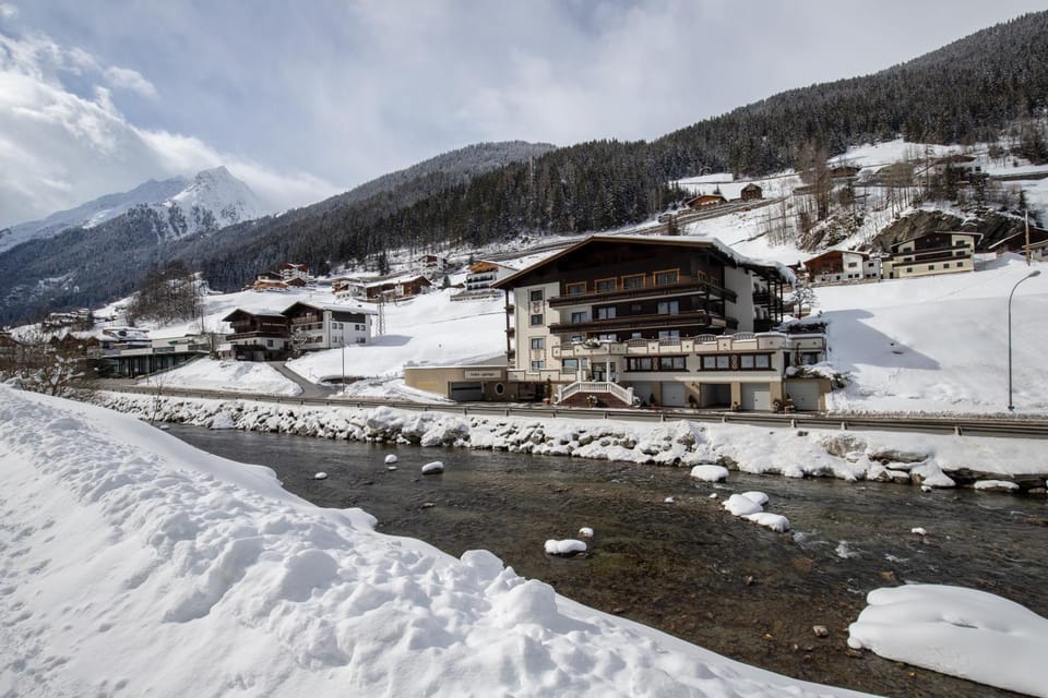 Property building, Winter