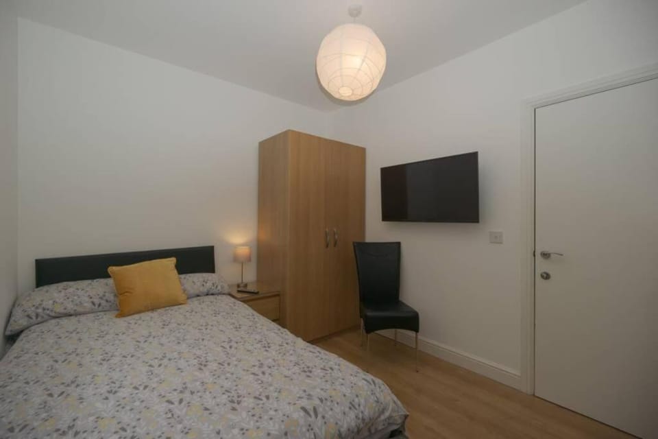 Town centre 4xbed 4xbath apartment Apartment in Elgin
