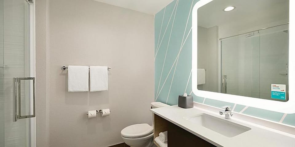 avid hotels - Byron - Warner Robins by IHG Hotel in Warner Robins