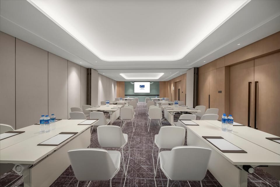 Meeting/conference room