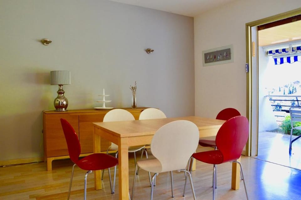 L'HORIZON - 90m2 - Belle vue - Centre - Parking - 3 Chambres Apartment in Cassis