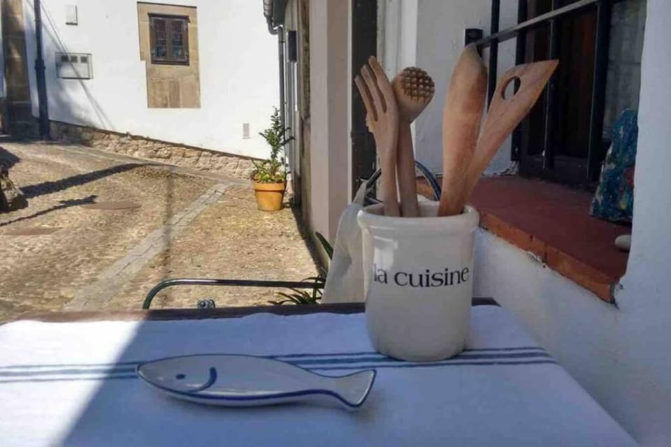 Pexe na mar House in Lastres