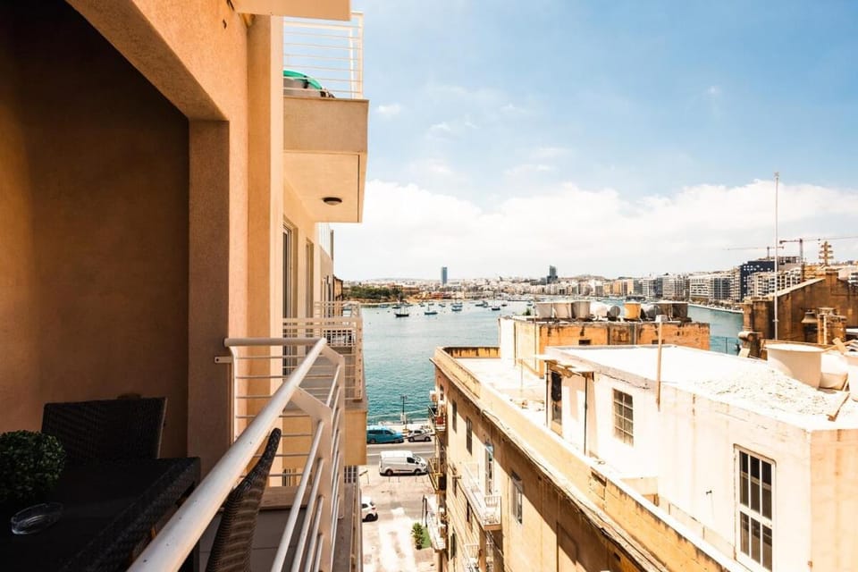 Sant Antnin Suites by Haven and Keys Malta Apartment in Sliema