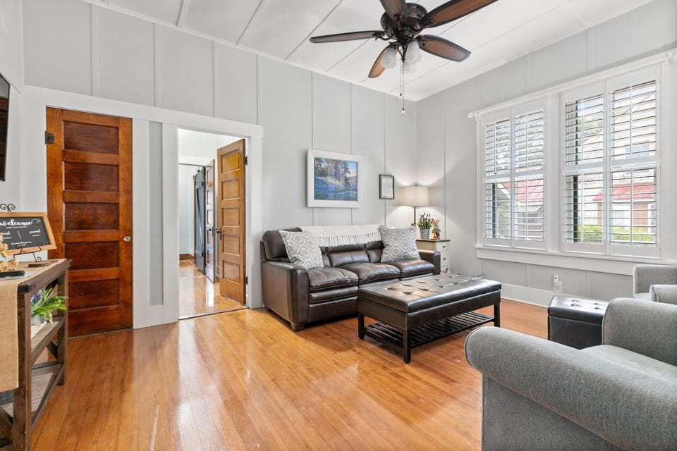 Ms. Bunny's Bungalow House in Fredericksburg