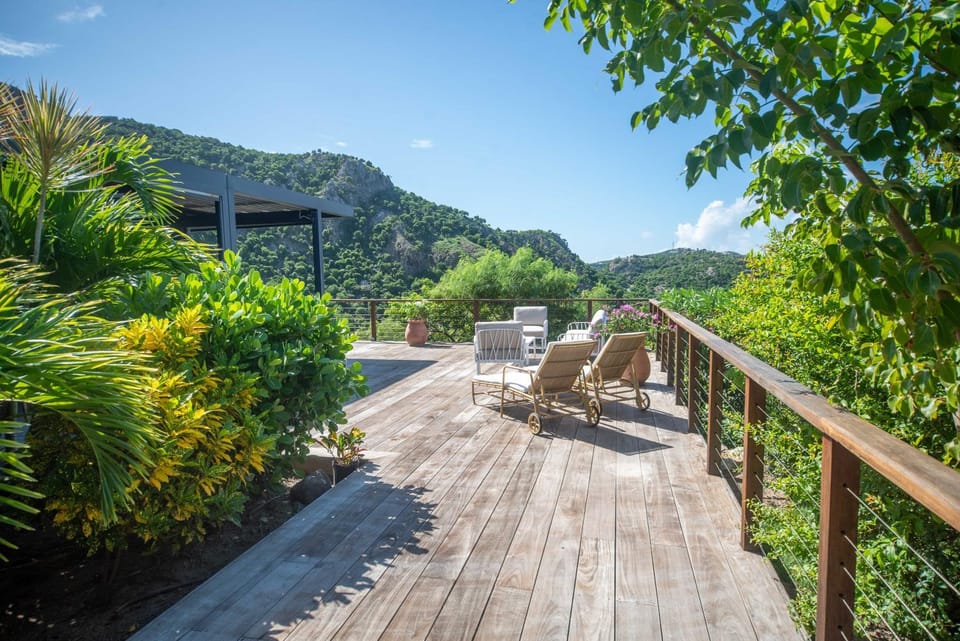 Patio, Natural landscape, Garden, View (from property/room), Garden view