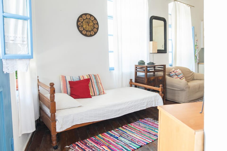 Imerios Nisyrian House House in Decentralized Administration of the Aegean