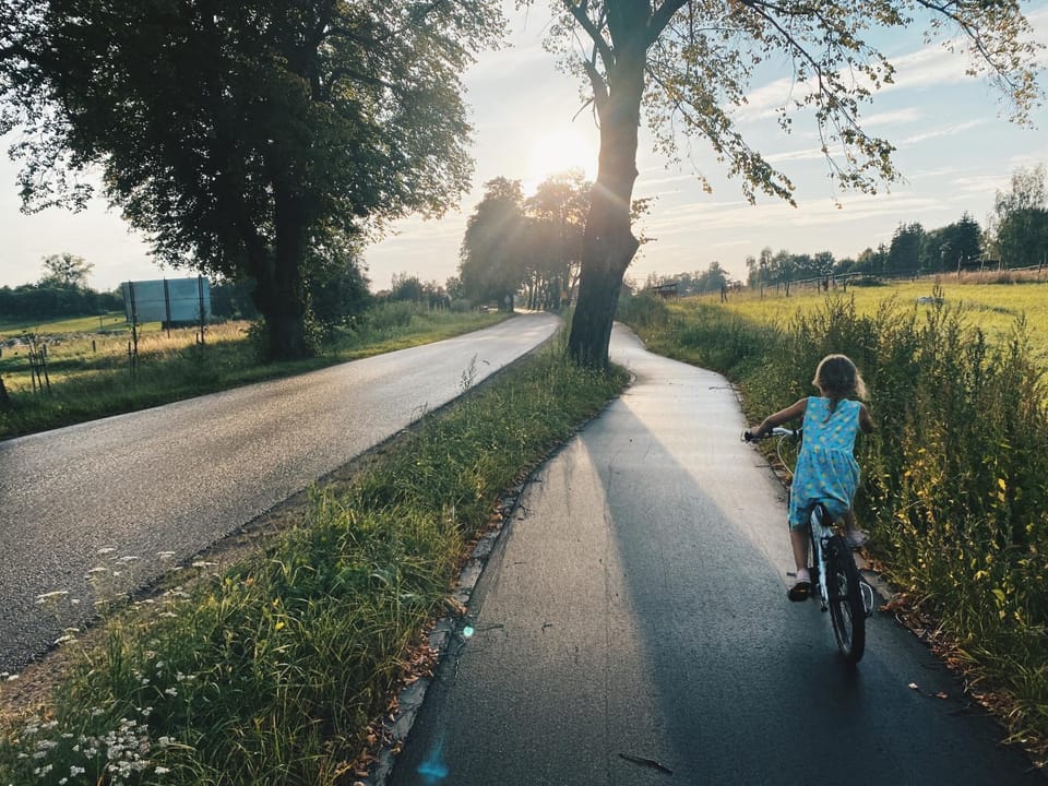 Day, Neighbourhood, Cycling, children