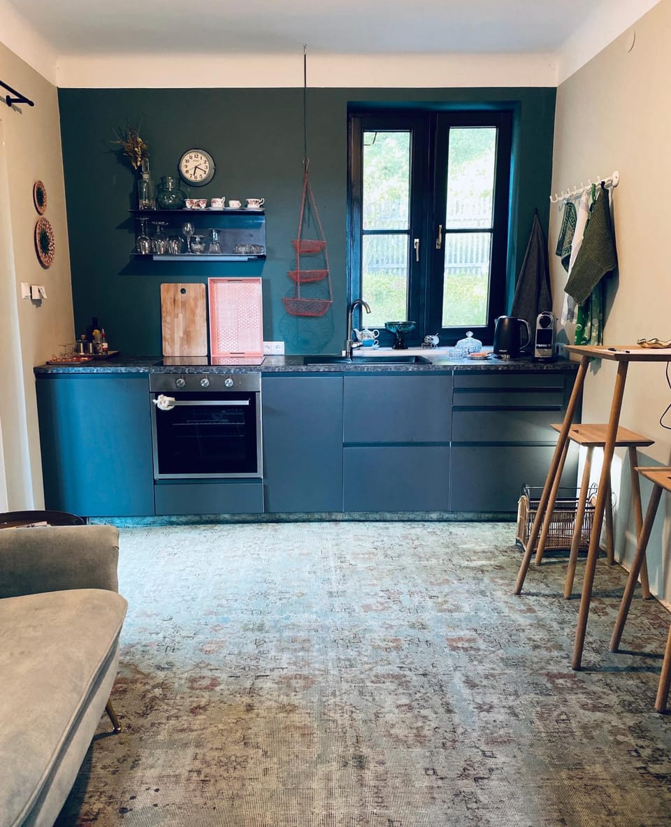 Kitchen or kitchenette, kitchen