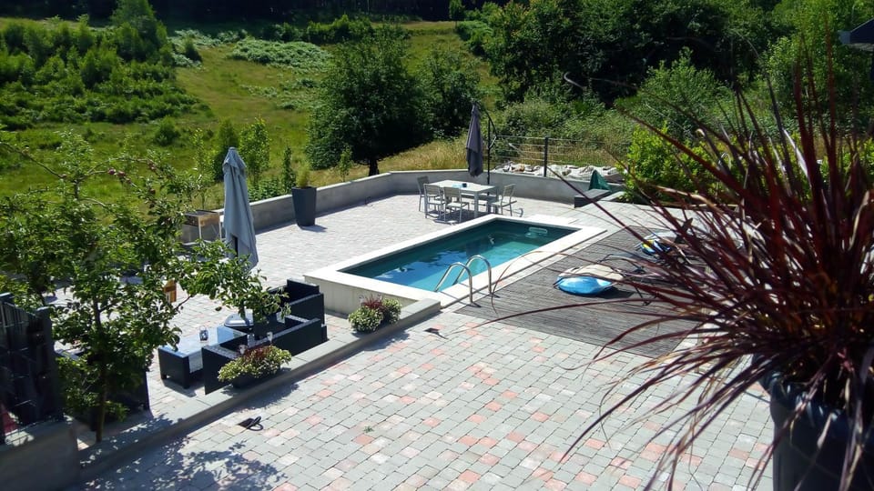 Pool view, Swimming pool