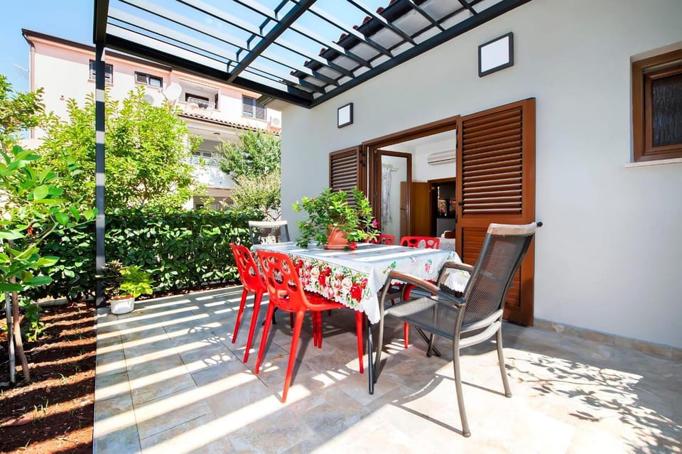 Balcony/Terrace, Dining area