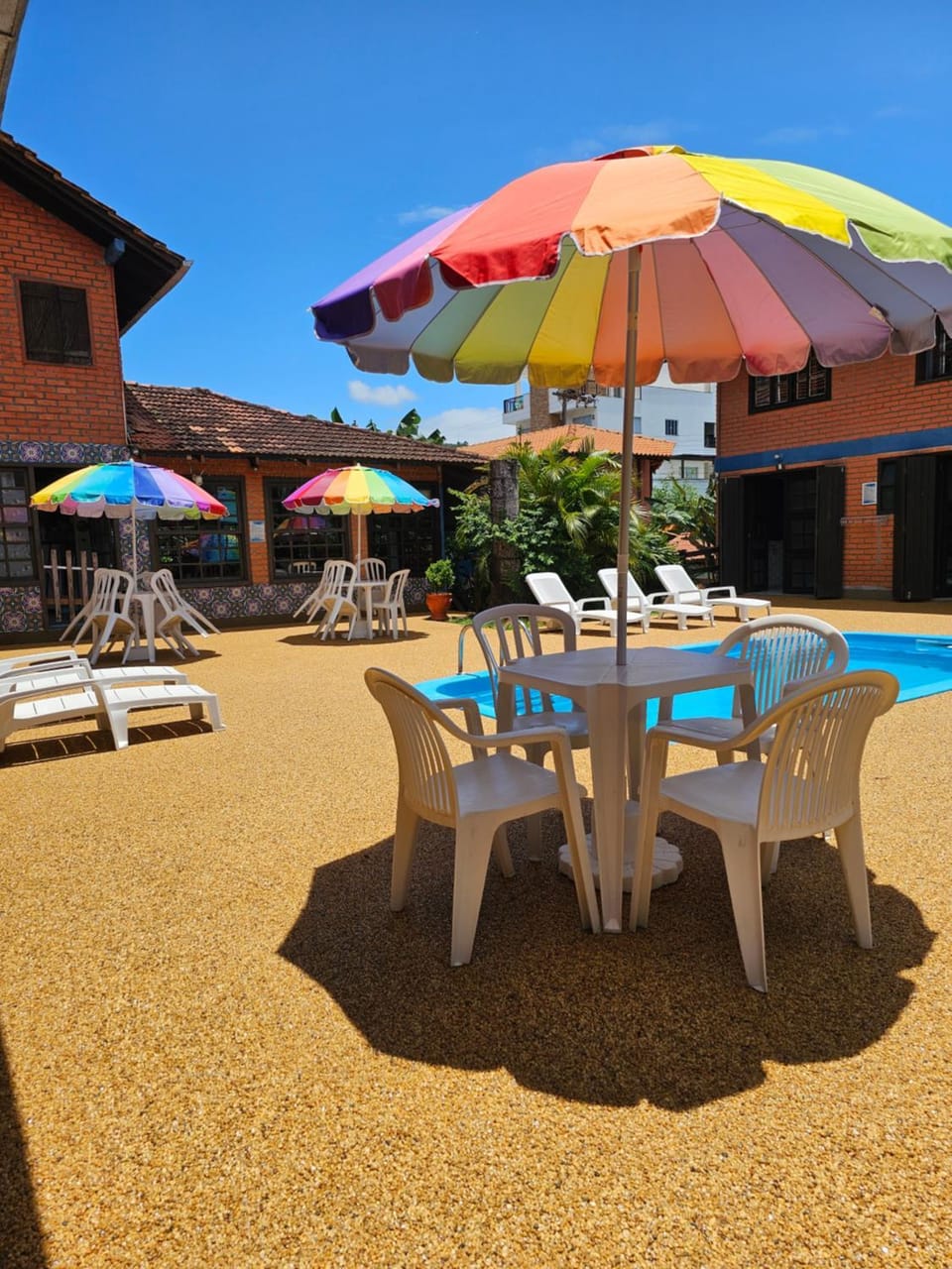 Sunshine Residencial Apartment in Bombinhas