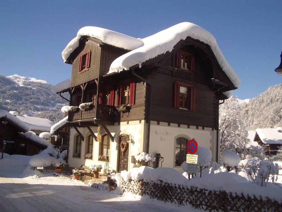 Property building, Winter