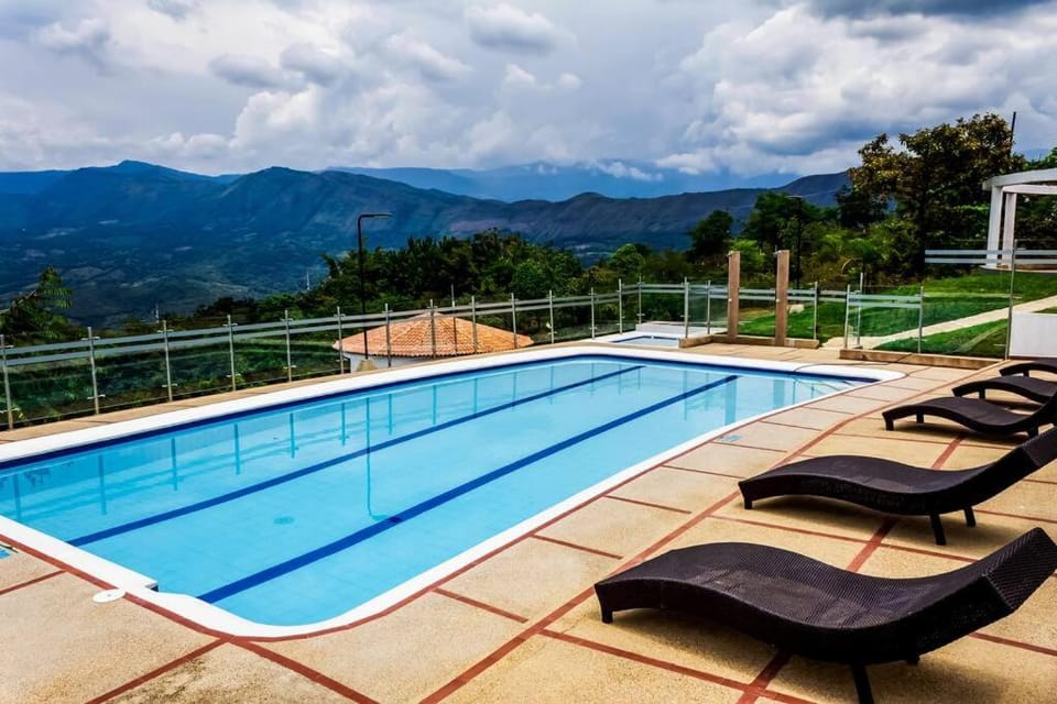 Day, Natural landscape, Communal kitchen, Mountain view, Pool view, Swimming pool